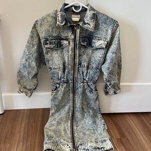 Acid Wash, fits womens 2-4 zip up dress